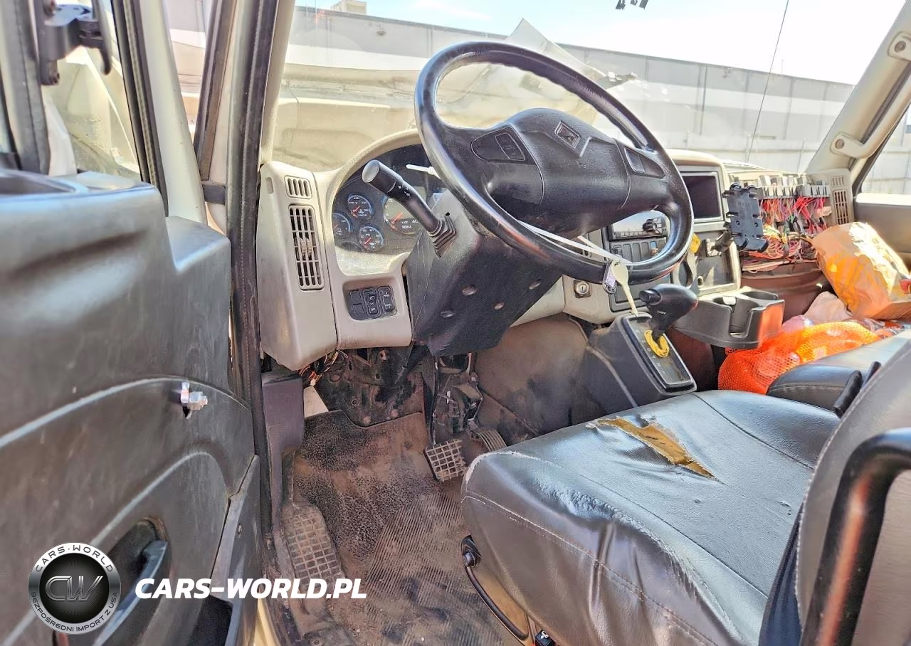 2016 International 4300 Box Truck VIN:3HAMMMMLXGL740214 - 8