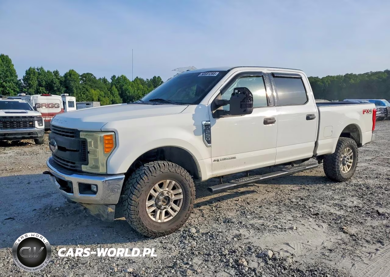 2018 Ford F250 Super Duty VIN:1FT7W2BT7JEC13287 - 1