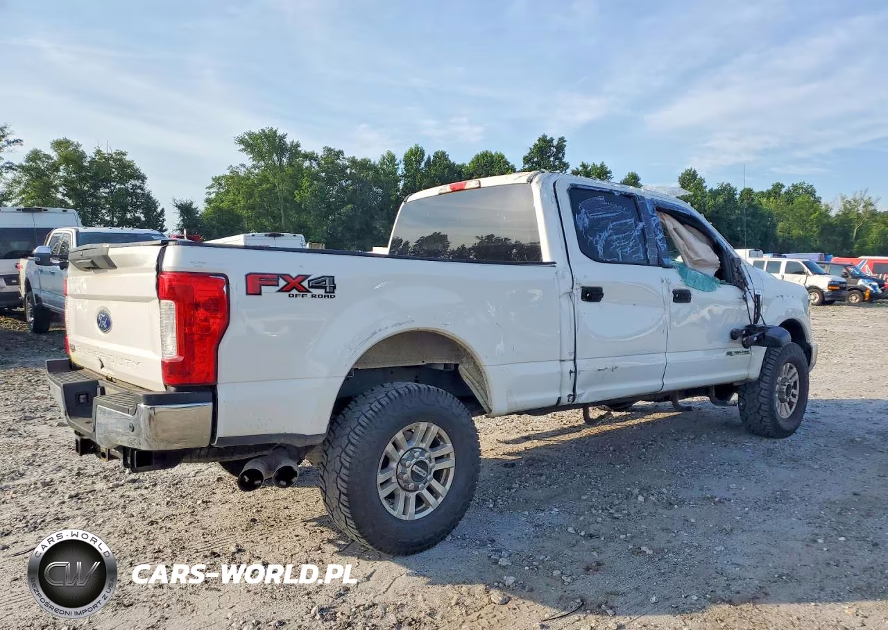 2018 Ford F250 Super Duty VIN:1FT7W2BT7JEC13287 - 3