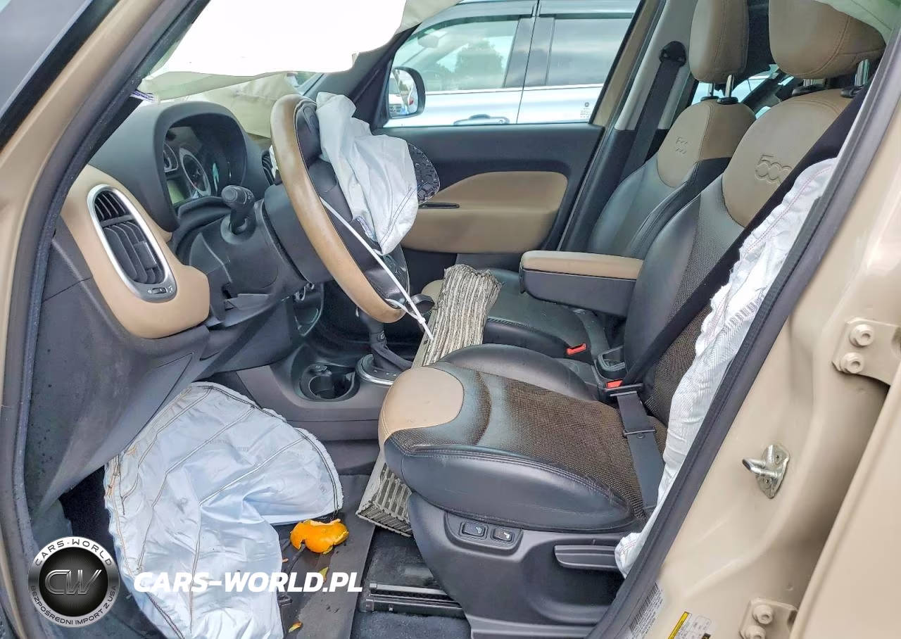 2017 Fiat 500L Lounge VIN:ZFBCFACH5HZ039406 - 7
