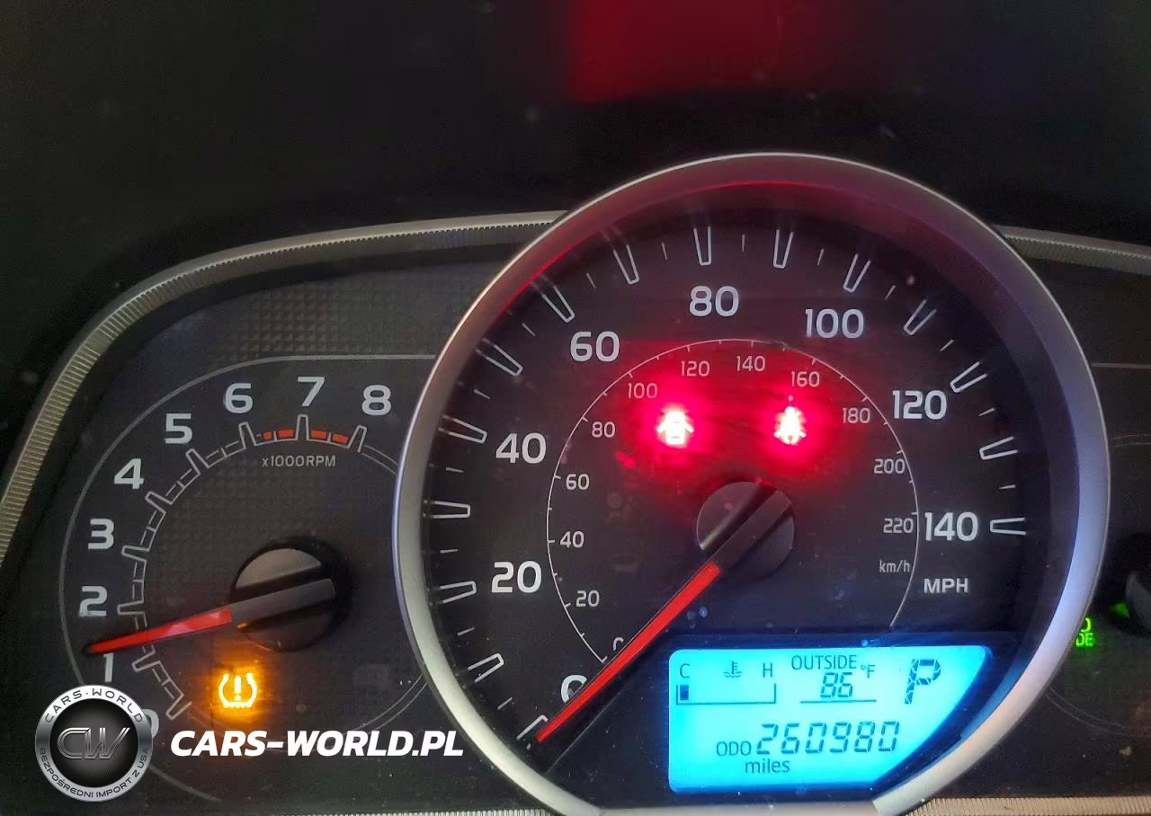 2015 Toyota Rav4 Le VIN:JTMBFREV9FJ046171 - 9