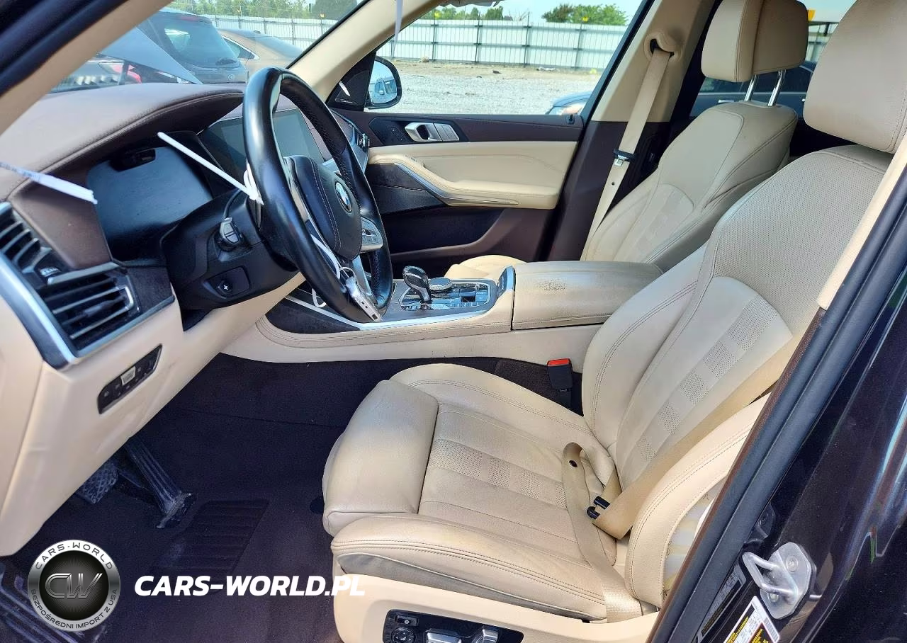 2019 BMW X7 xDrive50I VIN:5UXCX4C52KLS38861 - 7