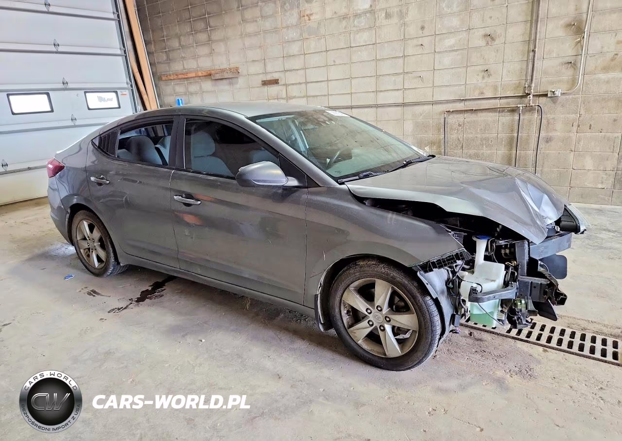 2019 Hyundai Elantra Sel VIN:5NPD84LF1KH407395 - 4