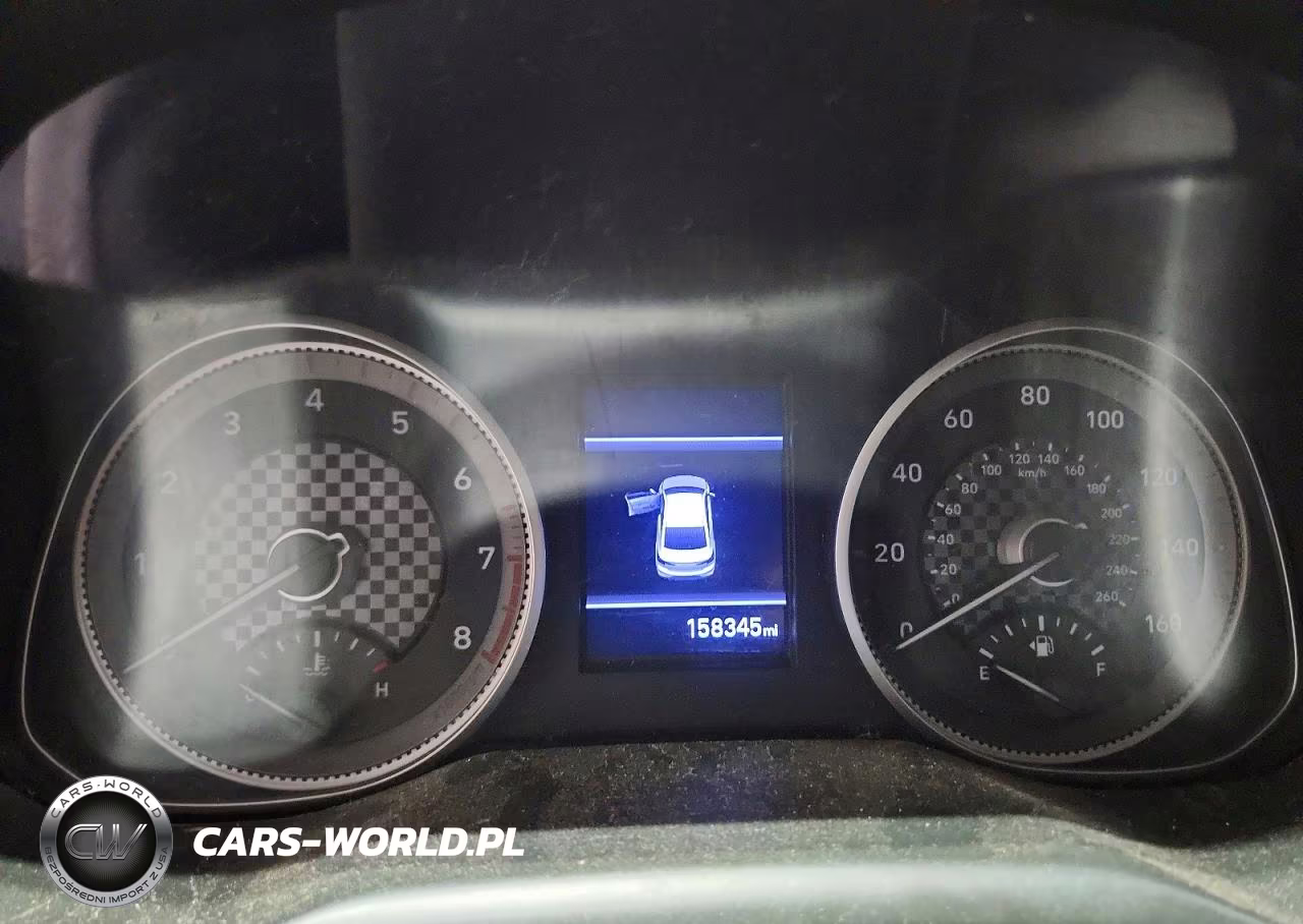 2019 Hyundai Elantra Sel VIN:5NPD84LF1KH407395 - 9