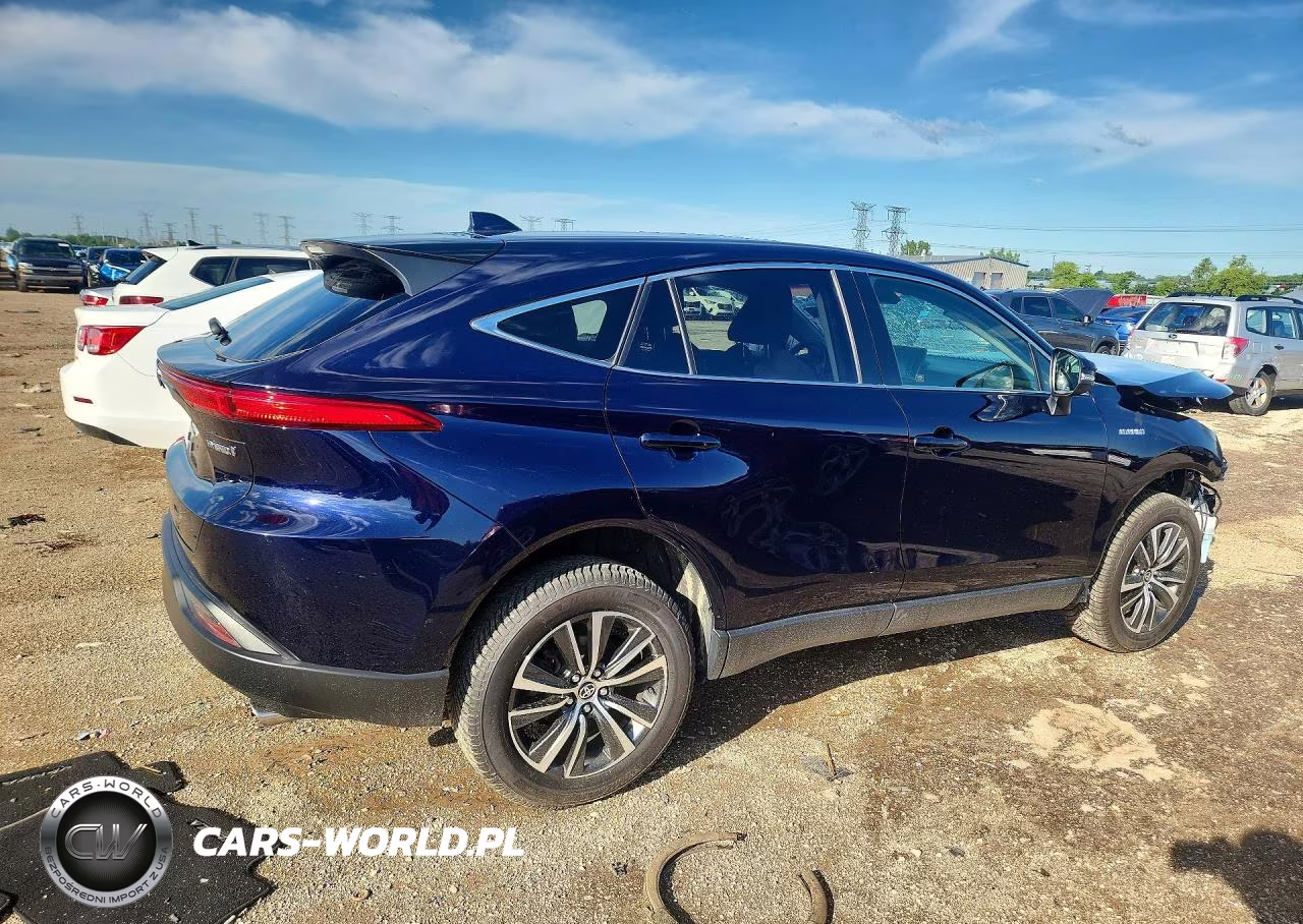 2021 Toyota Venza Le VIN:JTEAAAAHXMJ019615 - 3