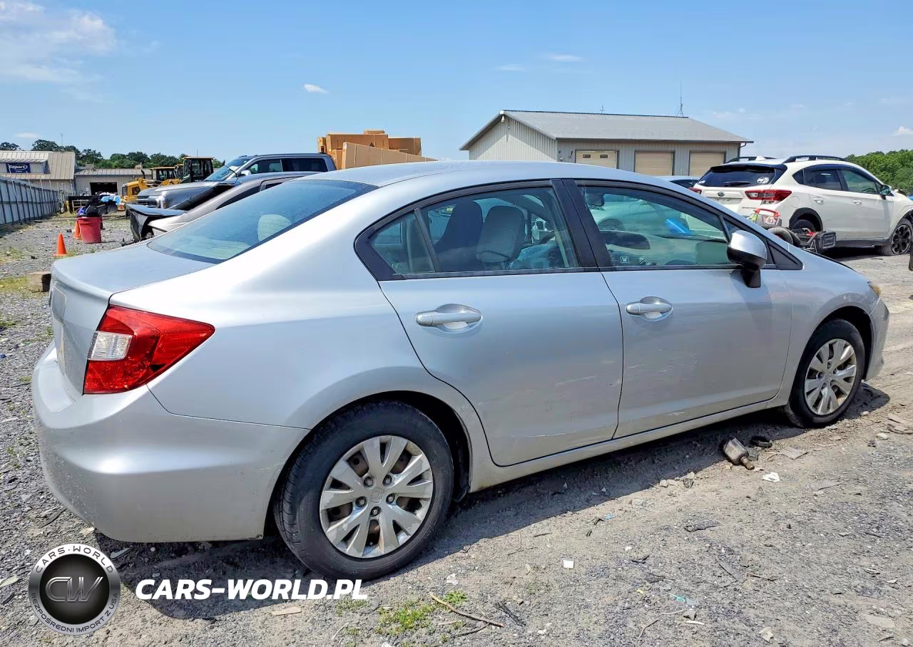 2012 Honda Civic Lx VIN:2HGFB2F50CH525550 - 3