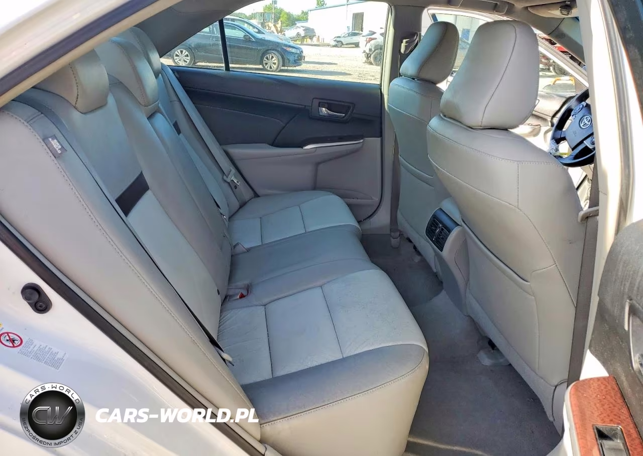 2014 Toyota Camry Xle VIN:4T4BF1FK5ER395350 - 10
