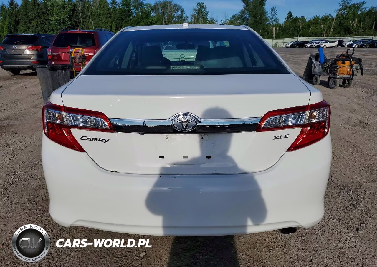 2014 Toyota Camry Xle VIN:4T4BF1FK5ER395350 - 6