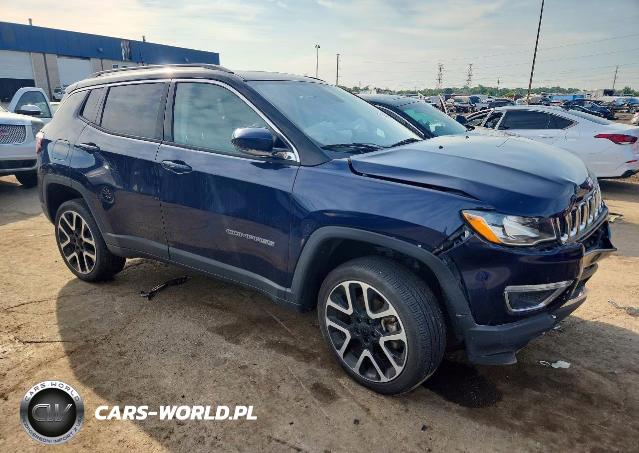 2018 Jeep Compass Limited VIN:3C4NJDCB3JT306976 - 4