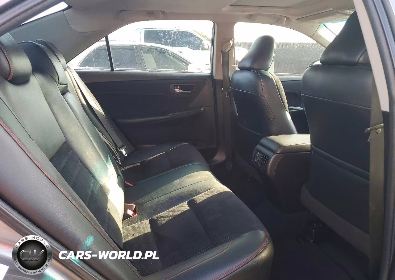 2016 Toyota Camry Xse VIN:4T1BF1FKXGU178549 - 10