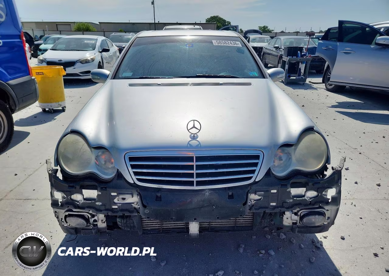 2005 Mercedes-Benz C 230K Sport Sedan VIN:WDBRF40J95F595875 - 5