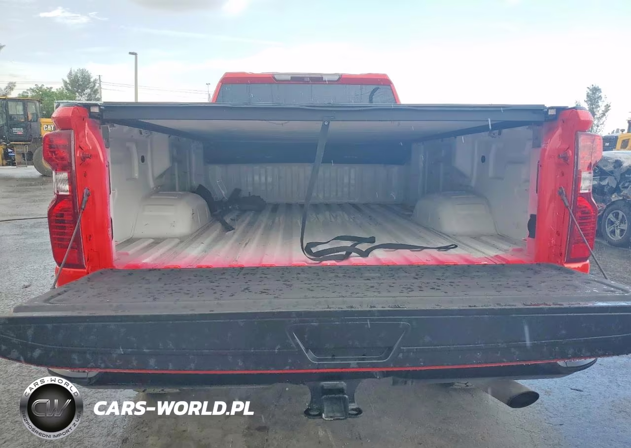 2023 Chevrolet Silverado K2500 Heavy Duty VIN:1GC4YLE74PF169706 - 10