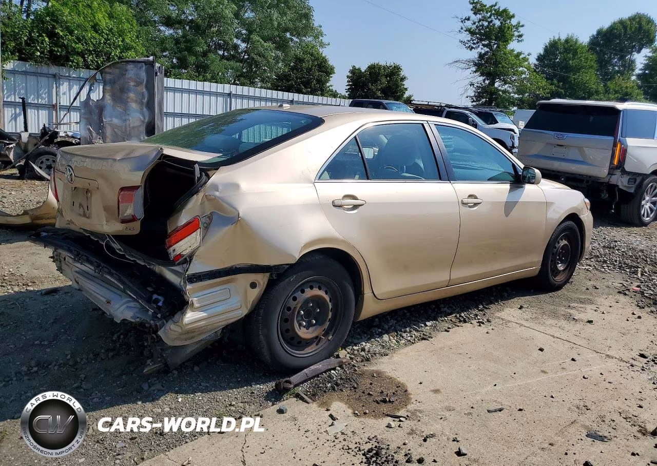 2010 Toyota Camry Le VIN:4T1BF3EK2AU034577 - 3