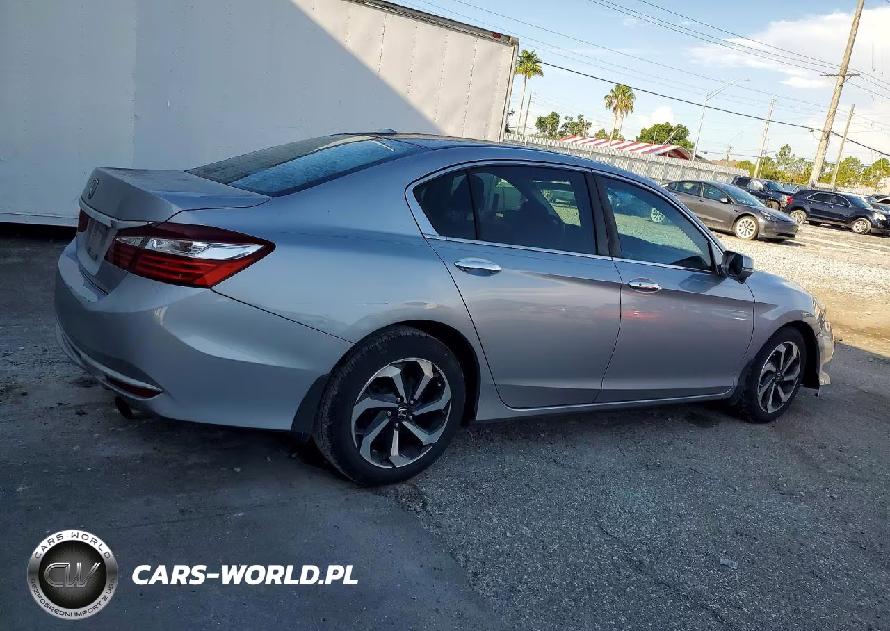 2017 Honda Accord Ex VIN:1HGCR2F74HA292858 - 3