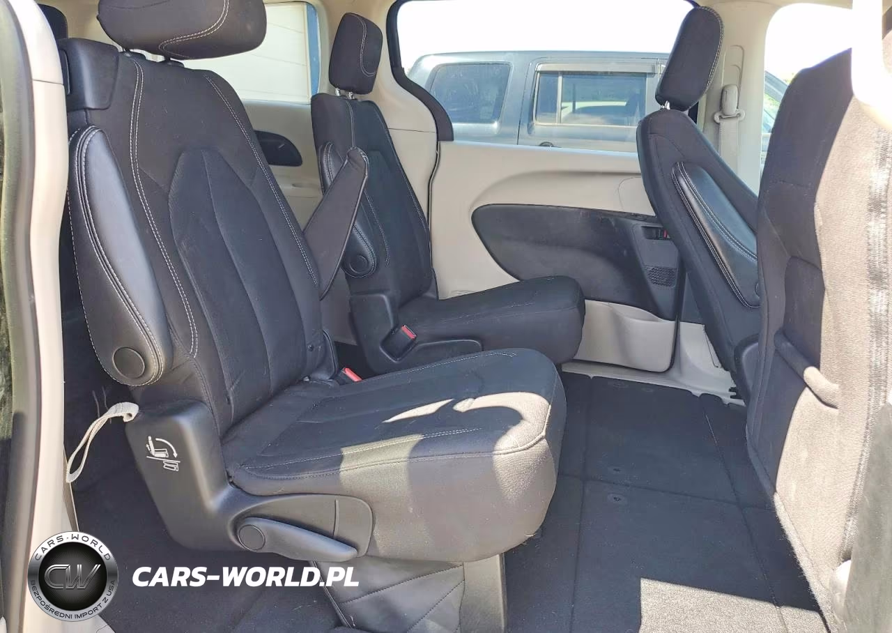 2023 Chrysler Voyager Lx VIN:2C4RC1CG5PR566264 - 11