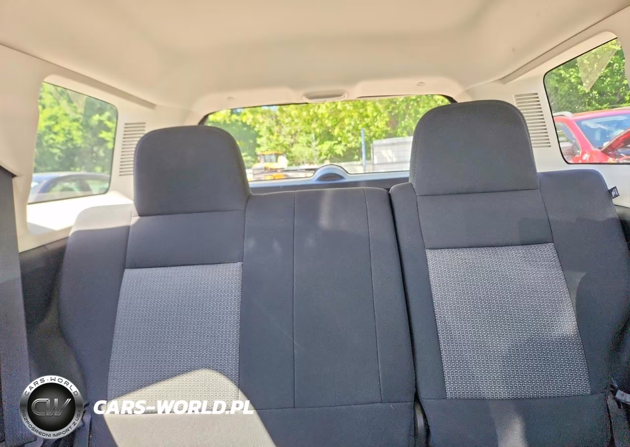 2009 Jeep Patriot Sport VIN:1J4FT28B49D194826 - 10