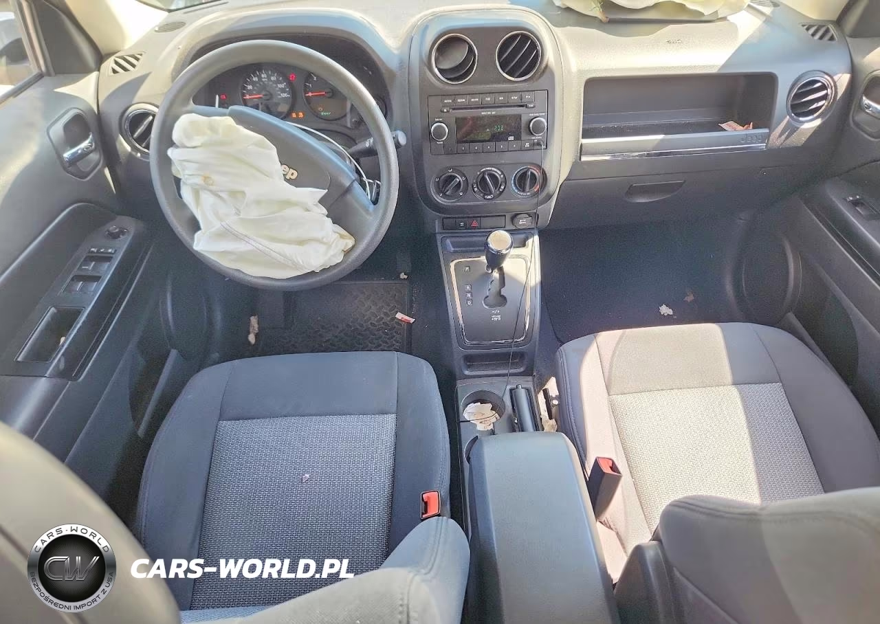 2009 Jeep Patriot Sport VIN:1J4FT28B49D194826 - 8