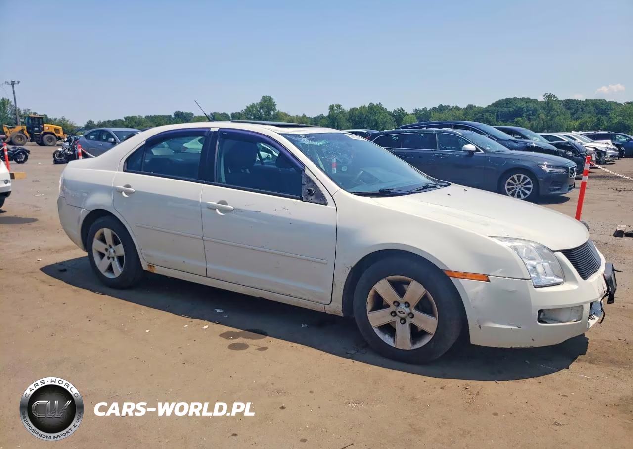 2009 Ford Fusion Se VIN:3FAHP07Z09R121472 - 4