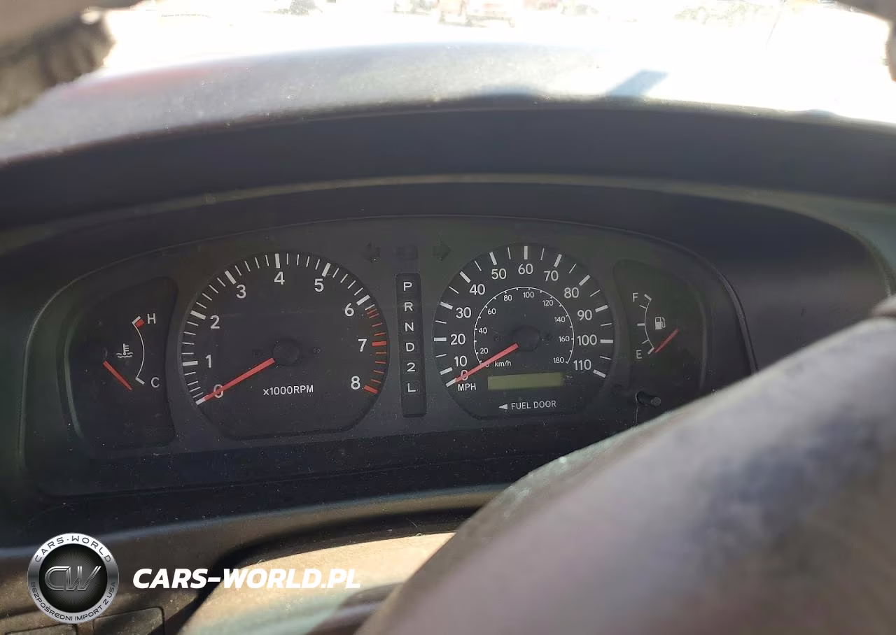 1999 Toyota Sienna Le VIN:4T3ZF13CXXU166498 - 9