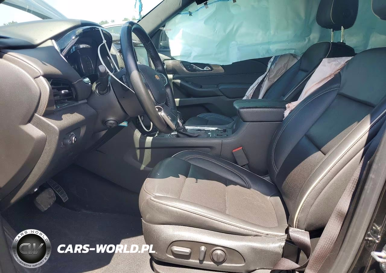 2023 Chevrolet Traverse Premier VIN:1GNEVKKWXPJ217491 - 7