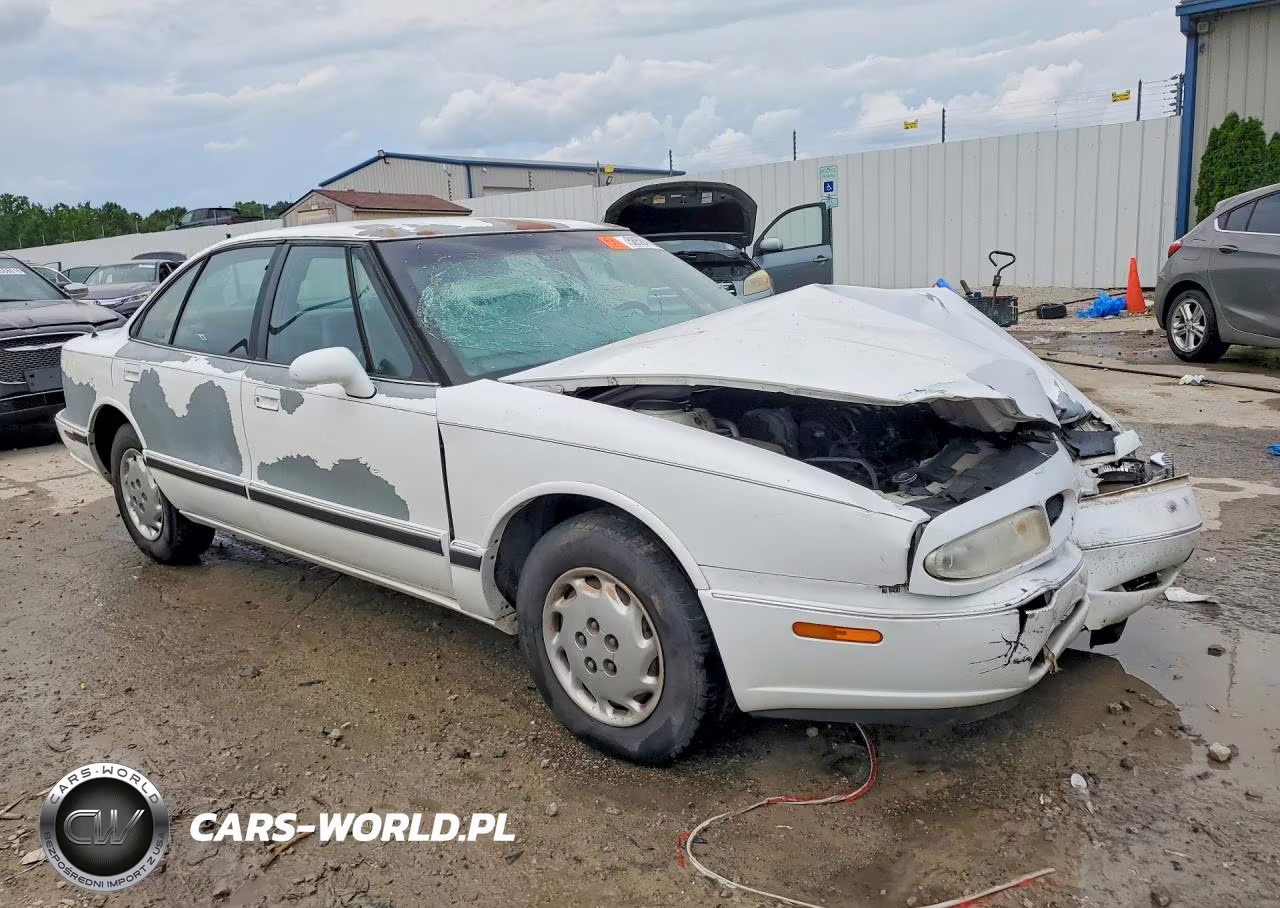 1997 Oldsmobile 88 Base VIN:1G3HN52K9V4832680 - 4