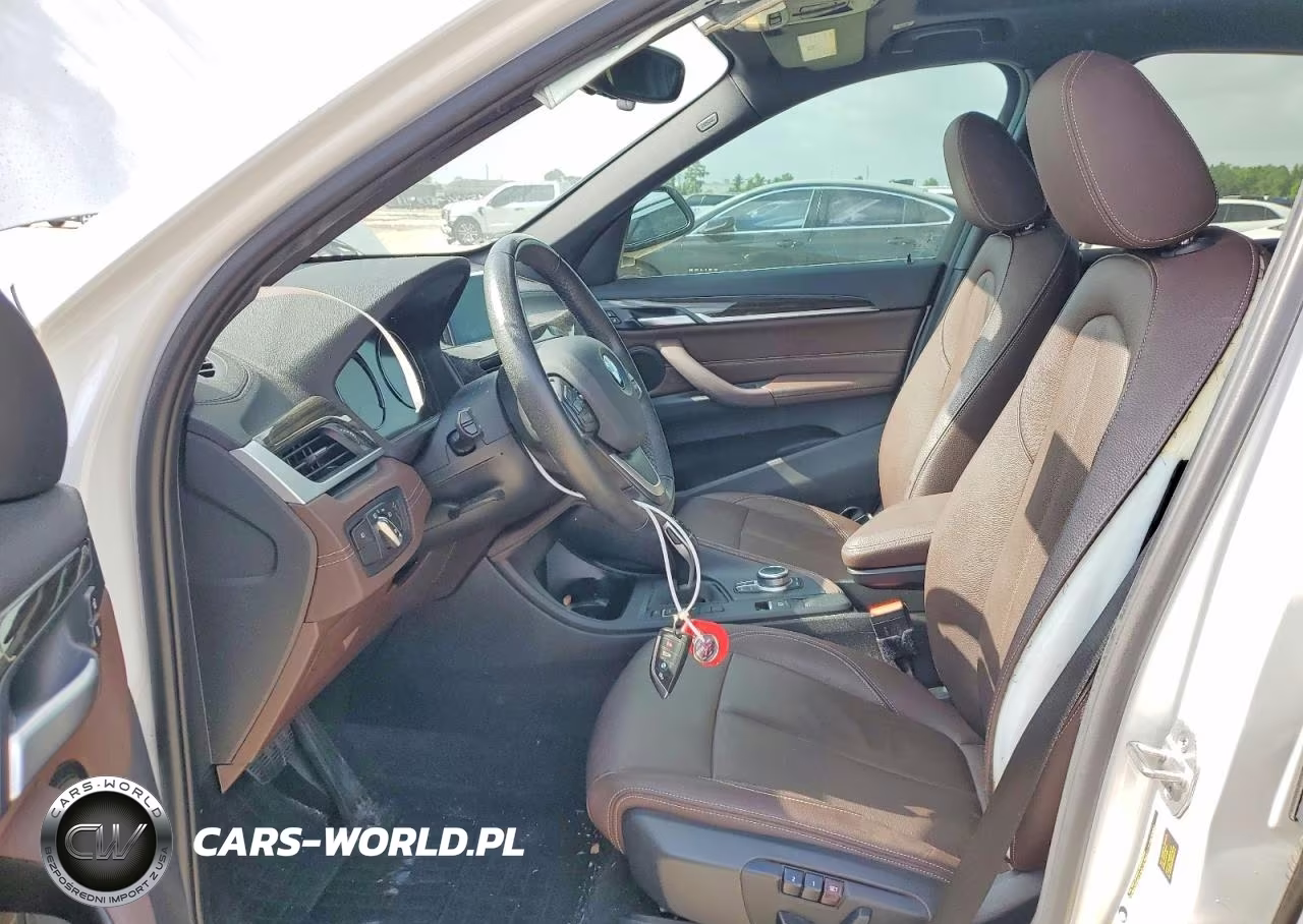 2020 BMW X1 Sdrive28I VIN:WBXJG7C04L5R63739 - 7