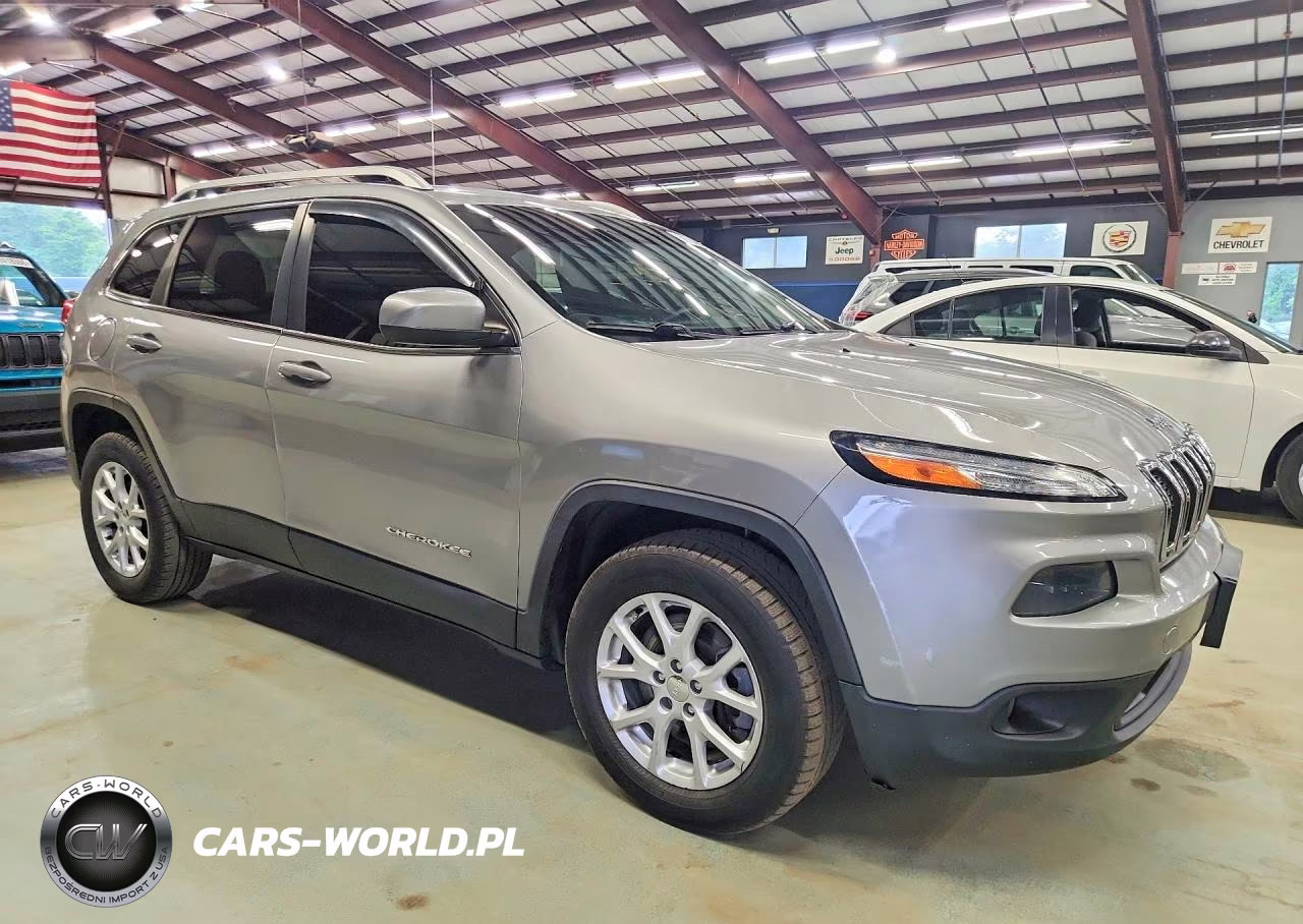 2014 Jeep Cherokee Latitude VIN:1C4PJMCS2EW129121 - 4