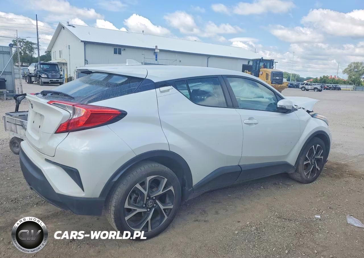 2021 Toyota C-Hr Xle VIN:NMTKHMBX5MR128786 - 3