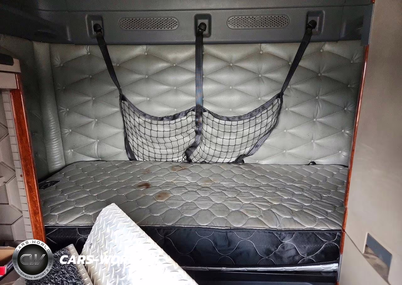 2015 Freightliner Cascadia 113 VIN:3AKJGHDV2FSGA4432 - 10