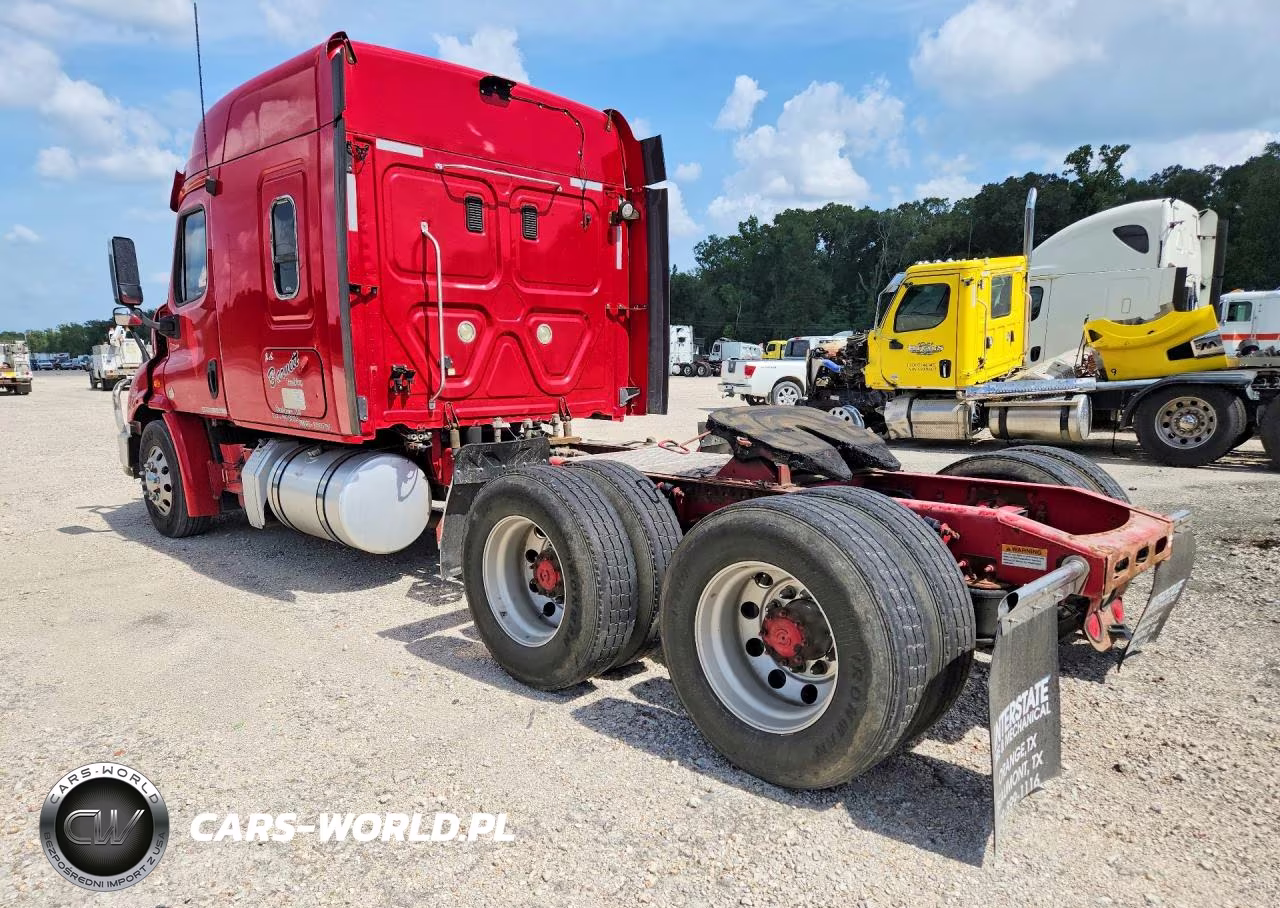 2015 Freightliner Cascadia 113 VIN:3AKJGHDV2FSGA4432 - 2