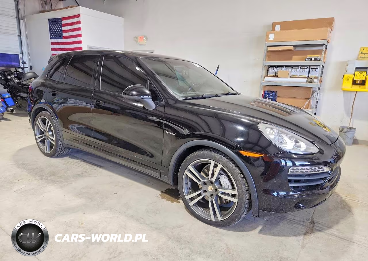 2011 Porsche Cayenne S Hybrid VIN:WP1AE2A28BLA92802 - 4