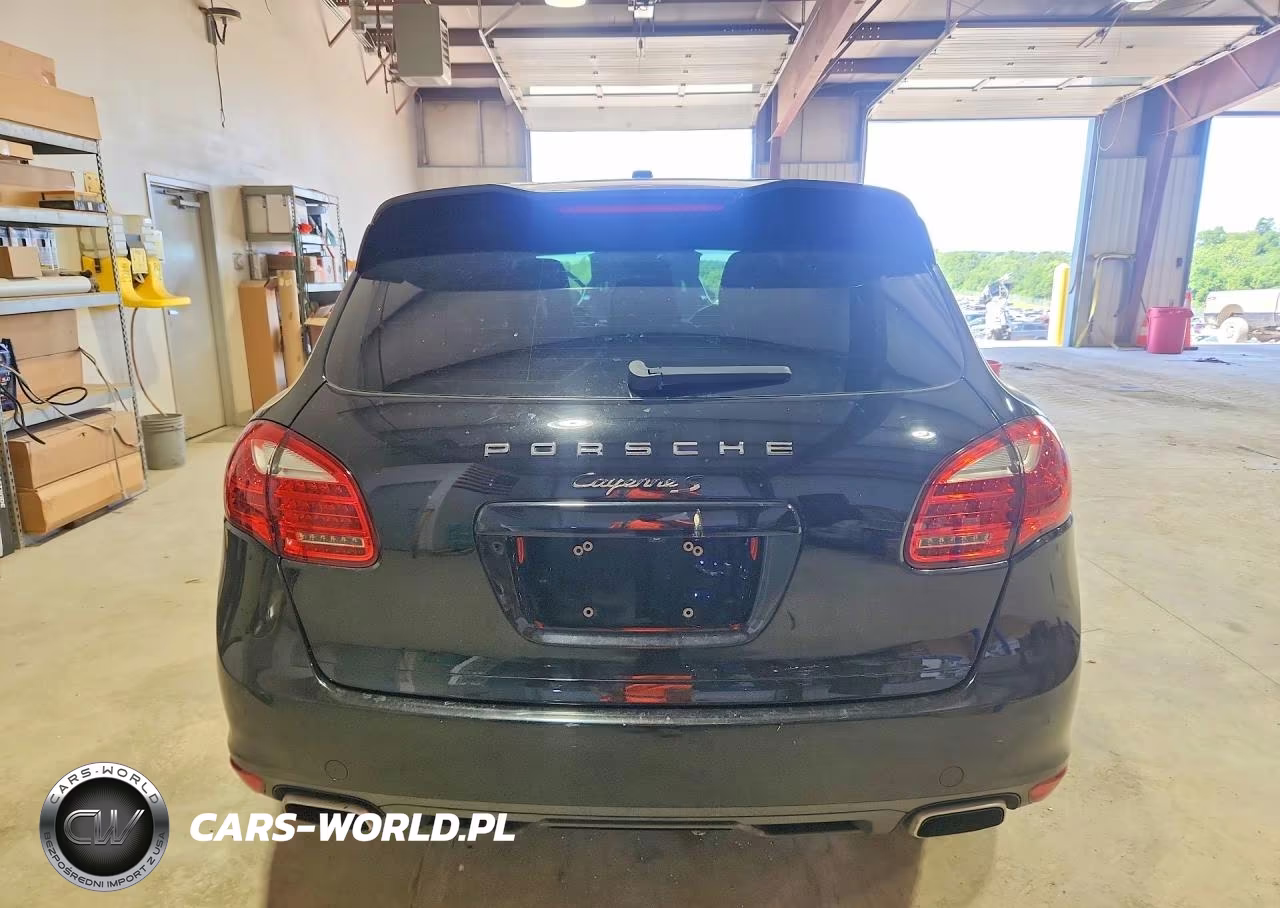 2011 Porsche Cayenne S Hybrid VIN:WP1AE2A28BLA92802 - 6