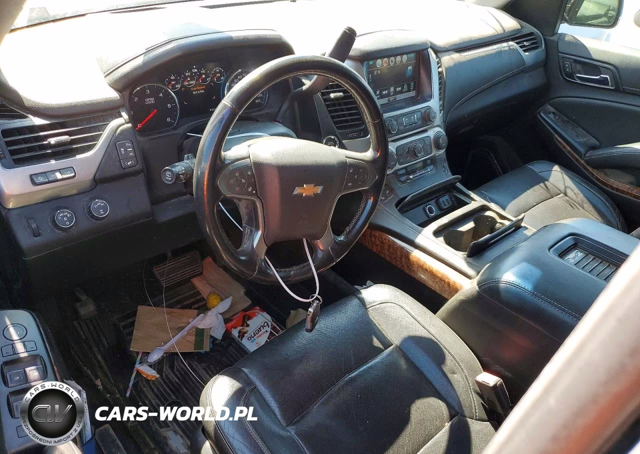 2017 Chevrolet Suburban K1500 Premier VIN:1GNSKJKC5HR151124 - 8