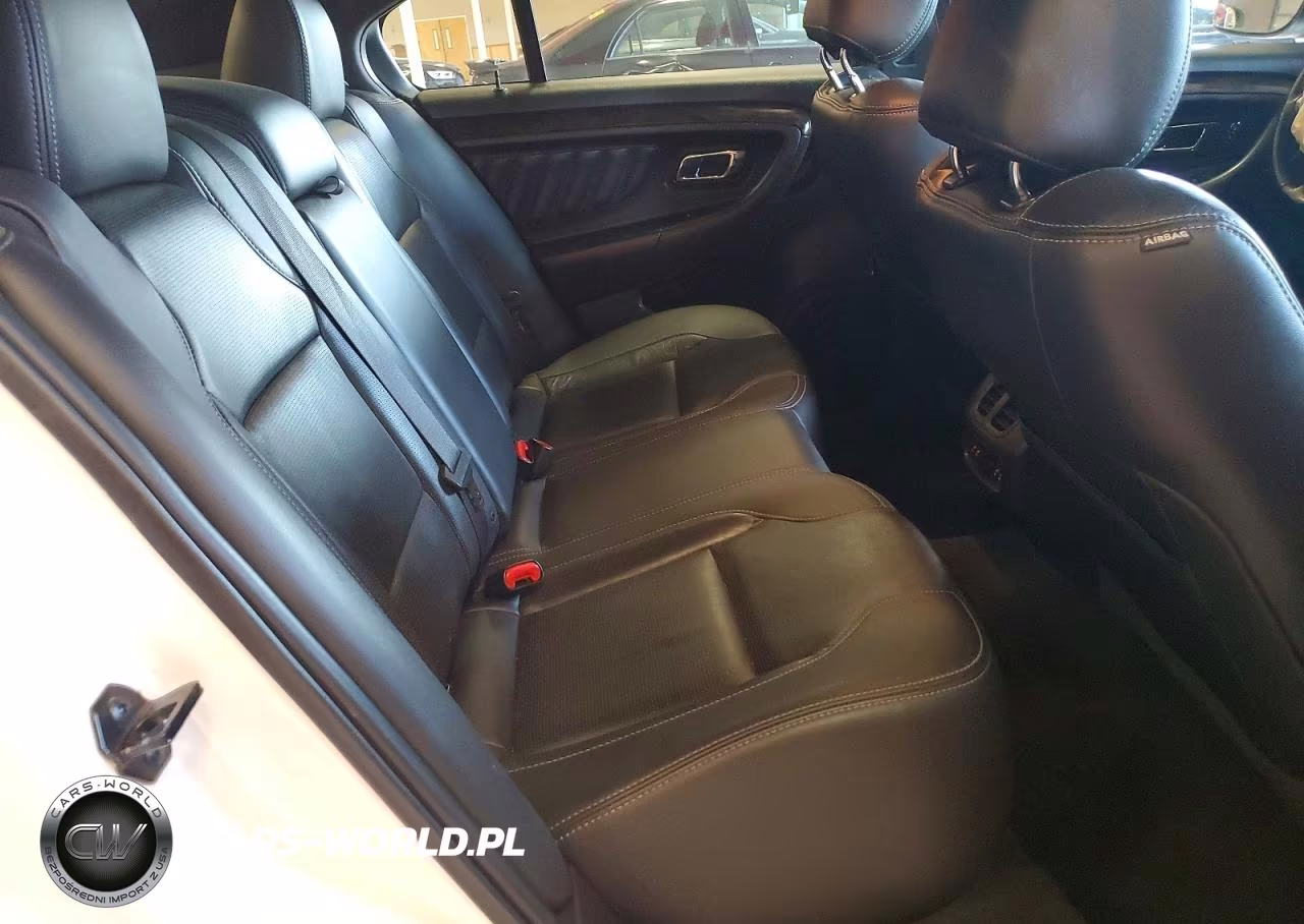 2019 Ford Taurus Limited VIN:1FAHP2J87KG114995 - 10