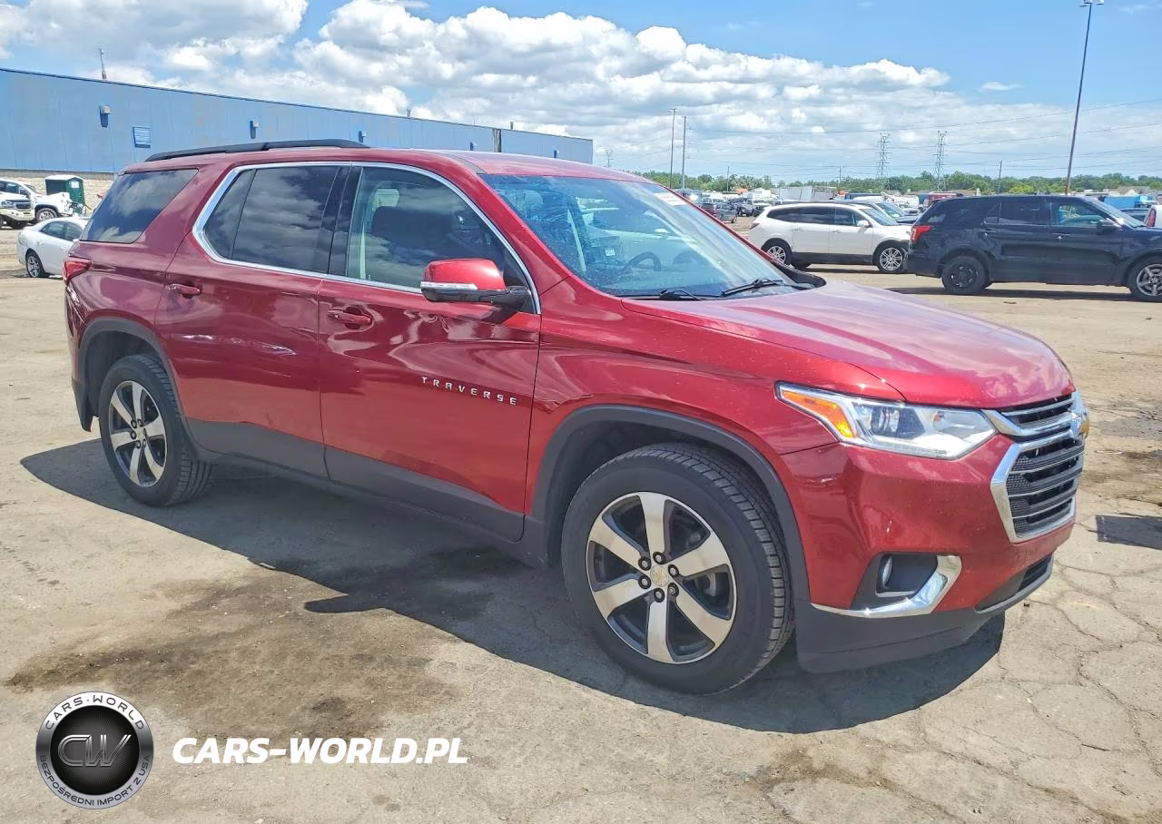 2019 Chevrolet Traverse Lt VIN:1GNERHKWXKJ285371 - 4