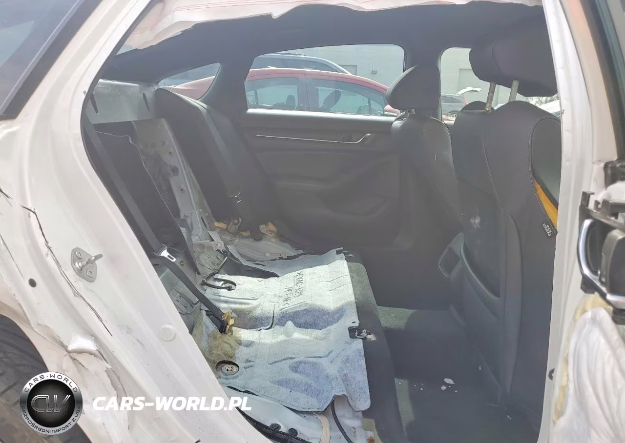 2018 Honda Accord Sport VIN:1HGCV1F32JA802424 - 10