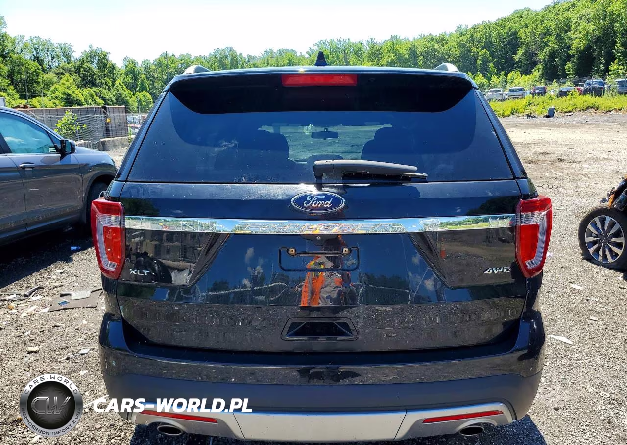 2017 Ford Explorer Xlt VIN:1FM5K8D86HGD81866 - 6