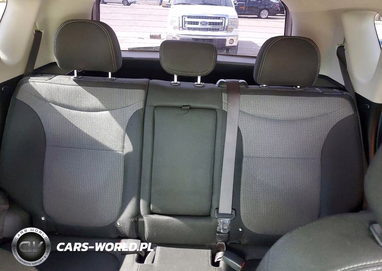 2018 Kia Soul + VIN:KNDJP3A53J7585600 - 10
