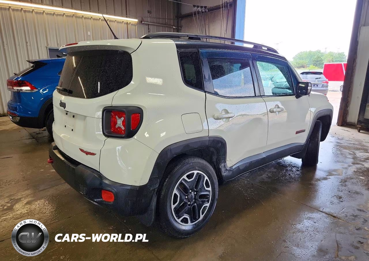 2016 Jeep Renegade Trailhawk VIN:ZACCJBCT9GPD24421 - 3
