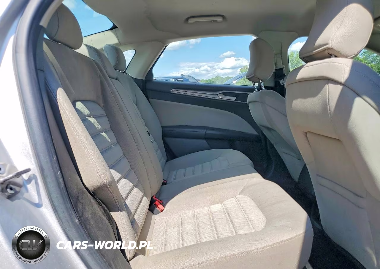 2017 Ford Fusion S VIN:3FA6P0G73HR176874 - 10
