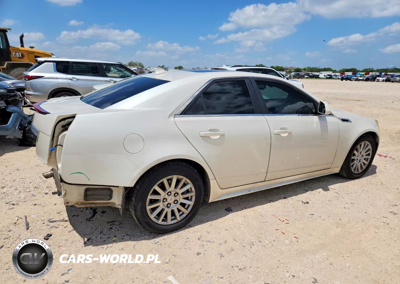 2012 Cadillac Cts Luxury Collection VIN:1G6DF5E58C0151077 - 3