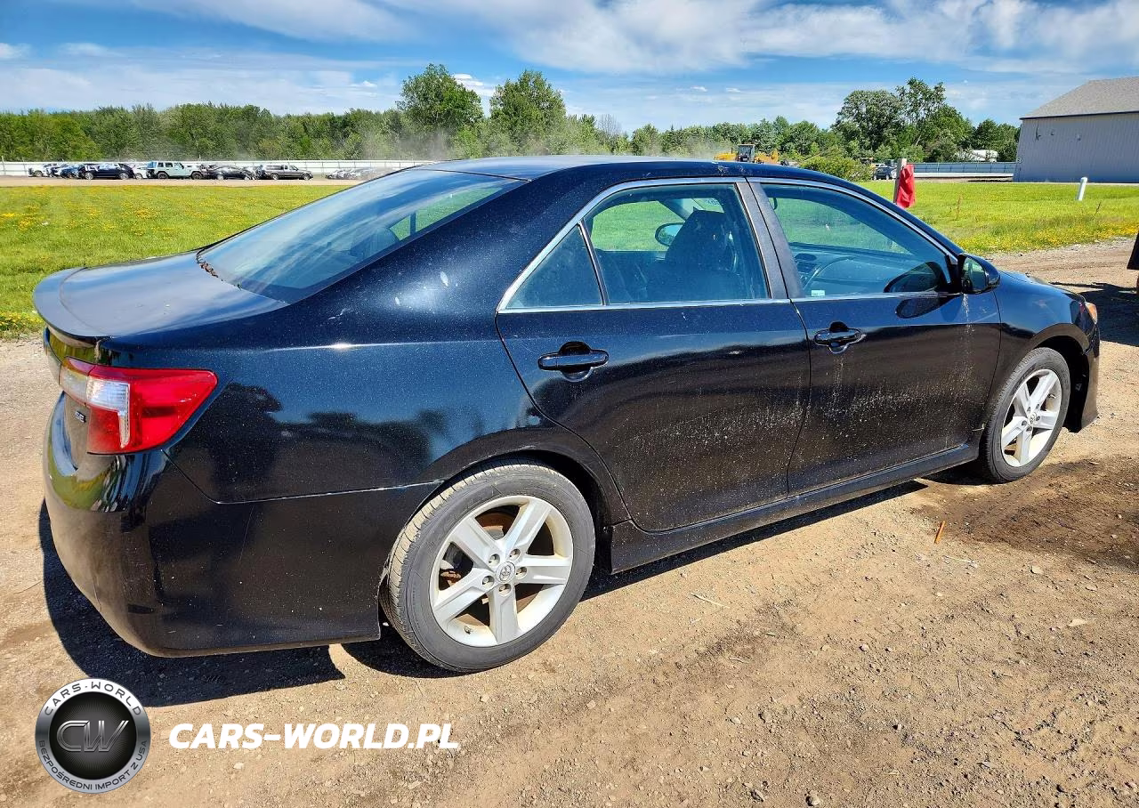 2012 Toyota Camry Se VIN:4T1BF1FK7CU027758 - 3