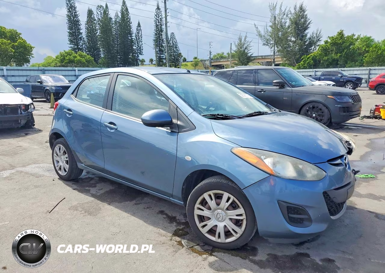 2014 Mazda 2 Touring Automatic VIN:JM1DE1KZ9E0171826 - 4