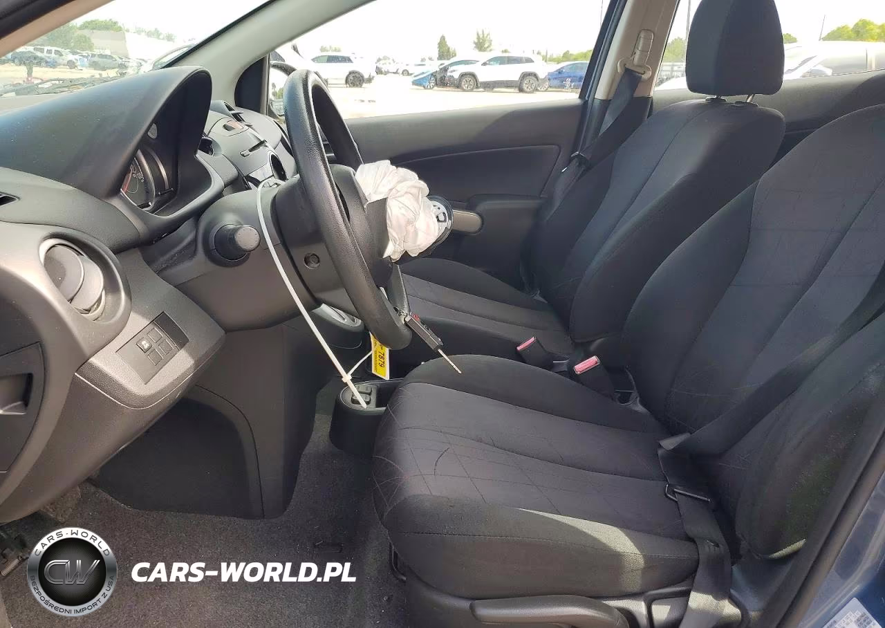 2014 Mazda 2 Touring Automatic VIN:JM1DE1KZ9E0171826 - 7