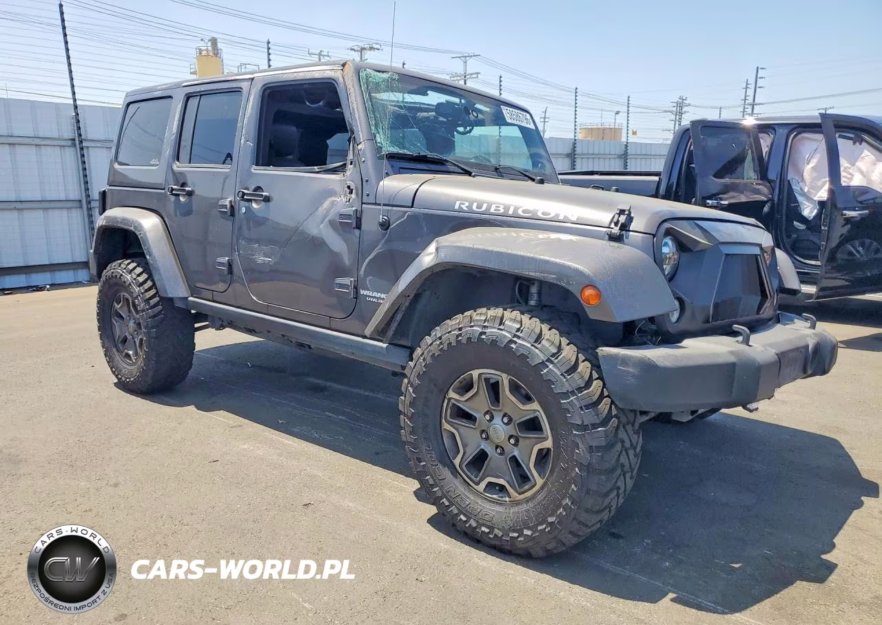 2014 Jeep Wrangler VIN:1C4BJWFG2EL256742 - 4