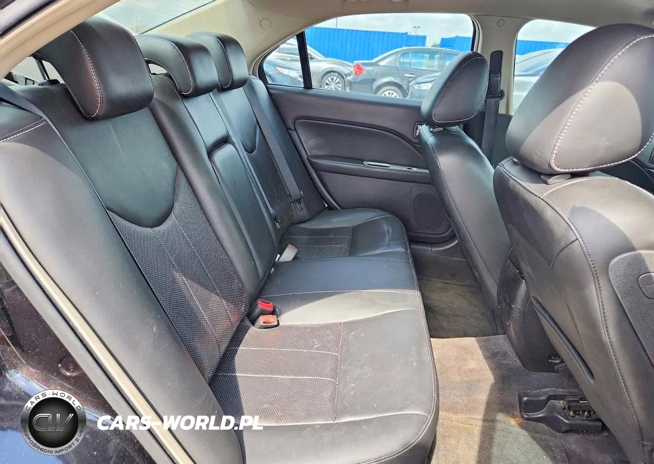 2010 Mercury Milan Premier VIN:3MEHM0JA6AR653396 - 10