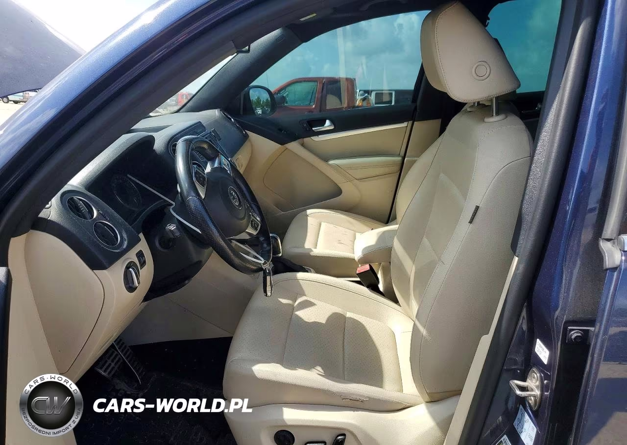 2016 Volkswagen Tiguan S VIN:WVGBV7AX9GW606589 - 7