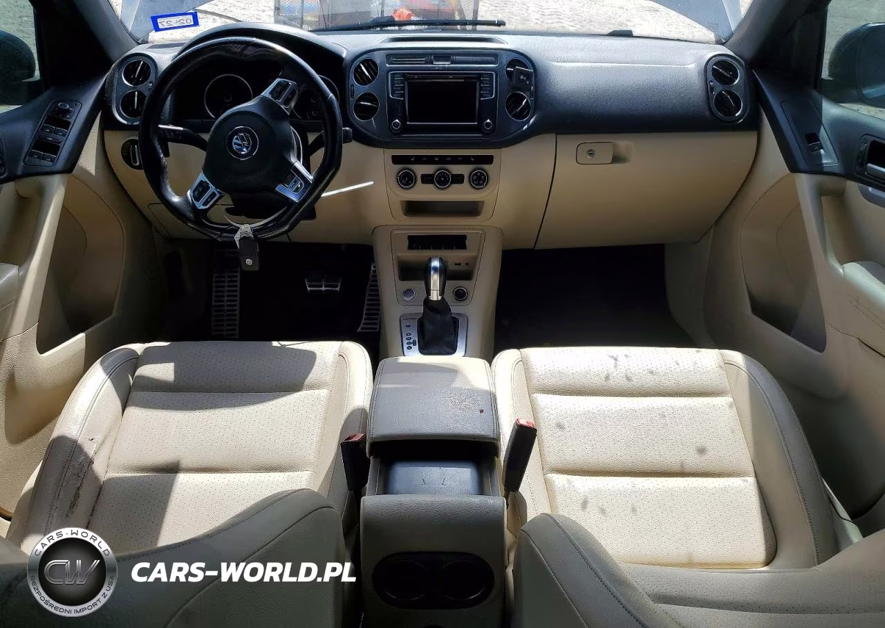 2016 Volkswagen Tiguan S VIN:WVGBV7AX9GW606589 - 8