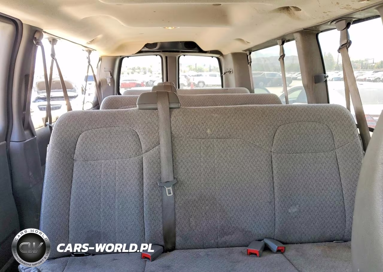 2013 Chevrolet Express G3500 Ls VIN:1GAZGZFA7D1150669 - 10