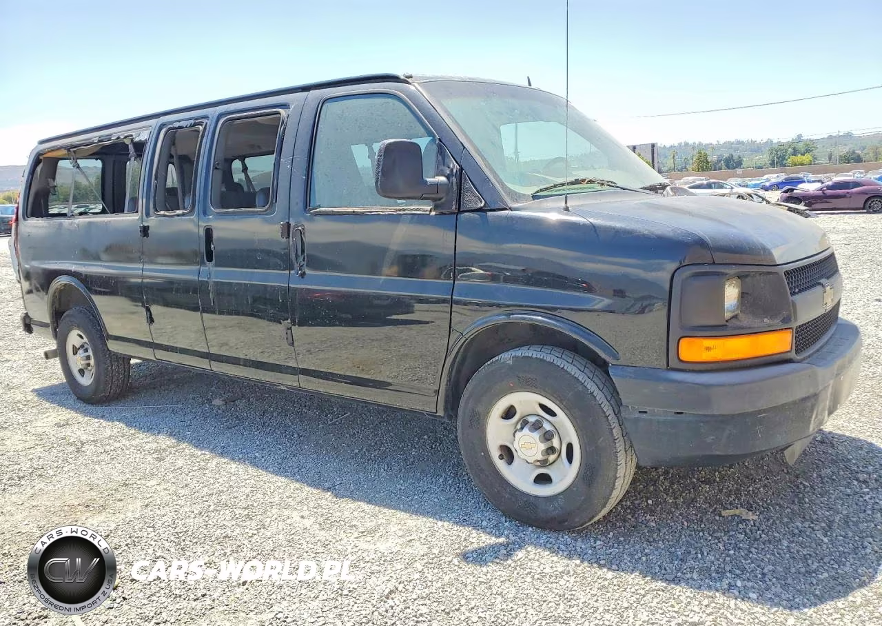 2013 Chevrolet Express G3500 Ls VIN:1GAZGZFA7D1150669 - 4